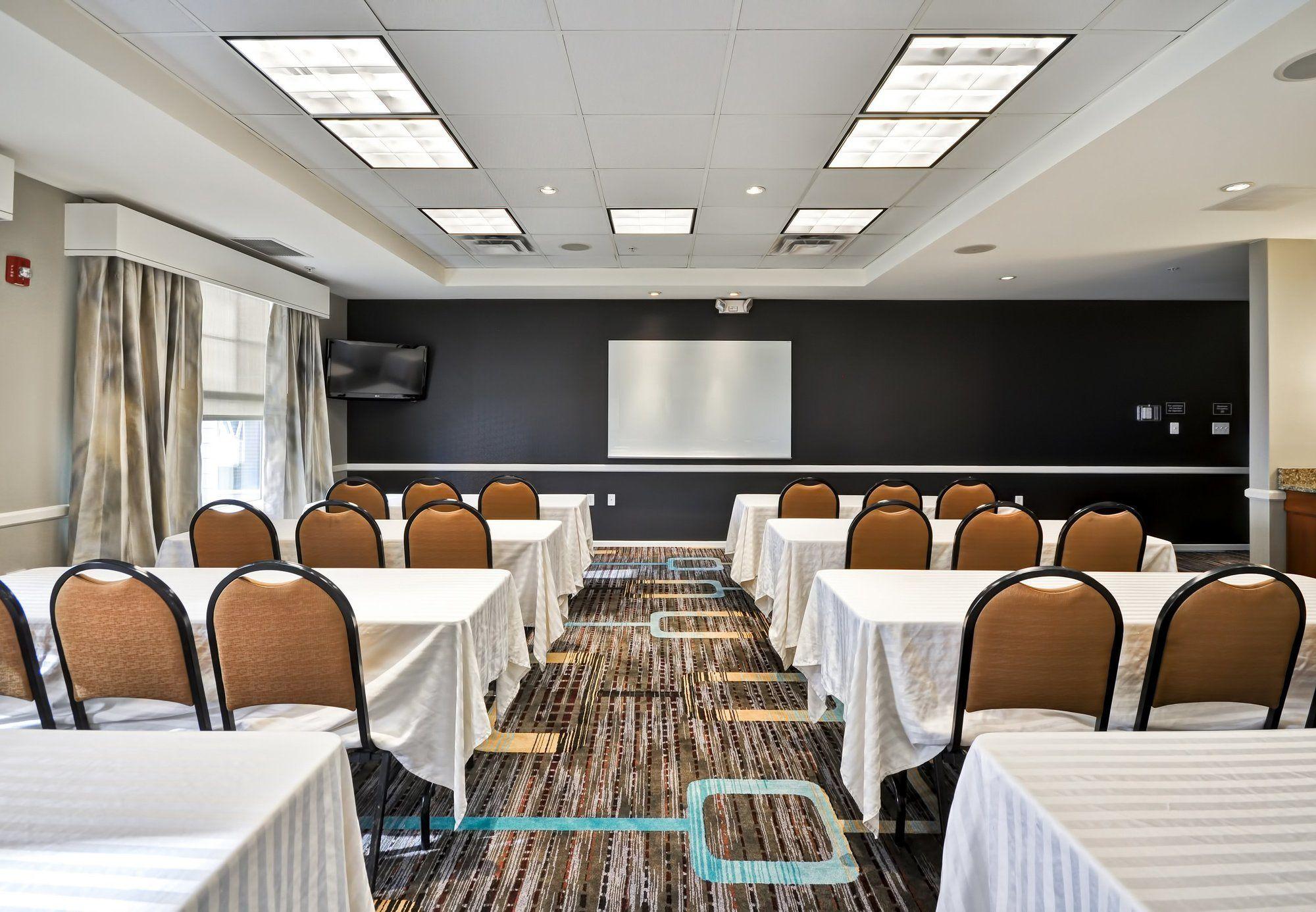 Residence Inn Saint Louis או'פאלון מראה חיצוני תמונה
